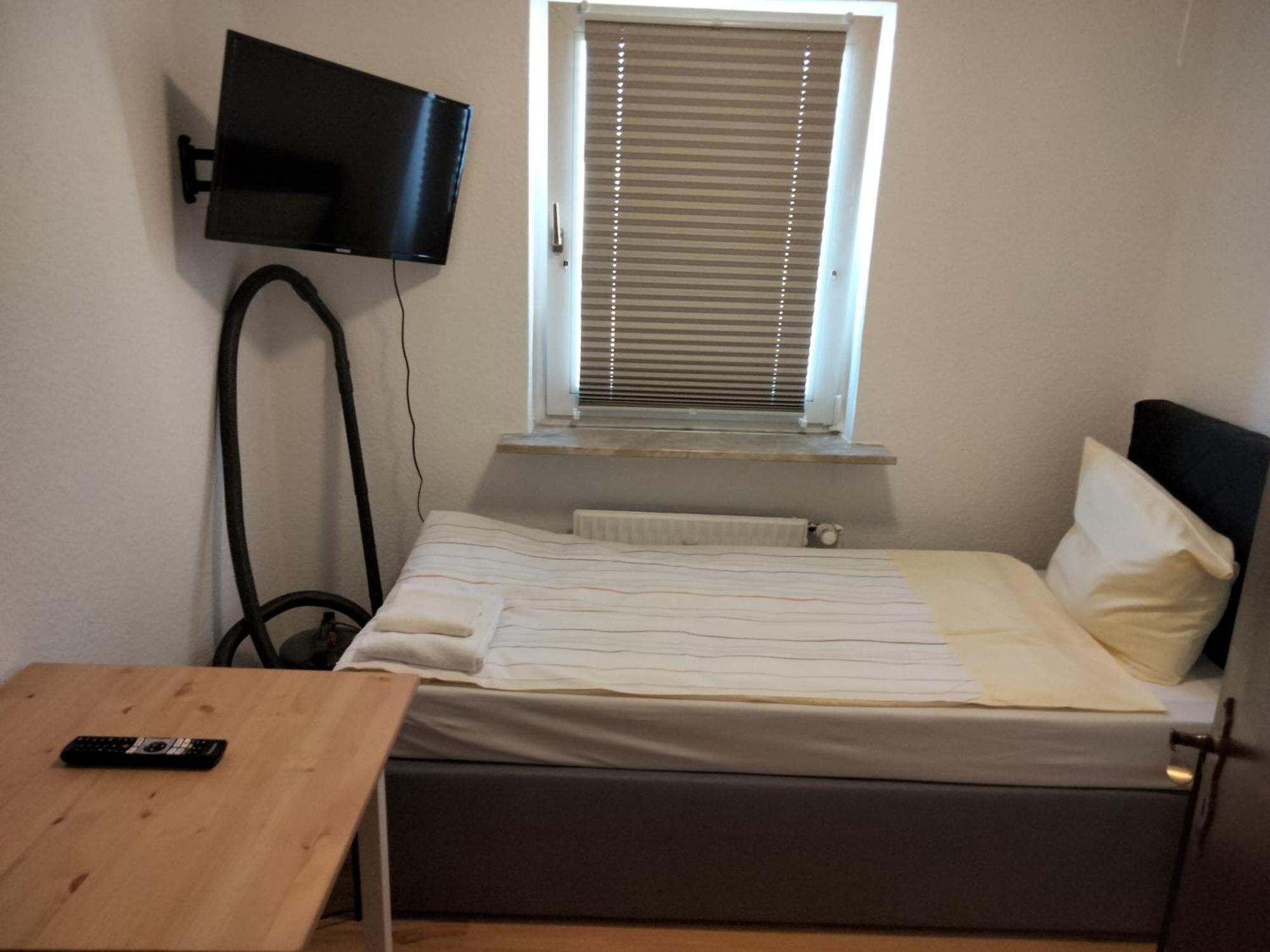 City Apartments Direkt Am Hauptbahnhof - Perfekt Fuer Pendler Und Monteure ノイミュンスター エクステリア 写真