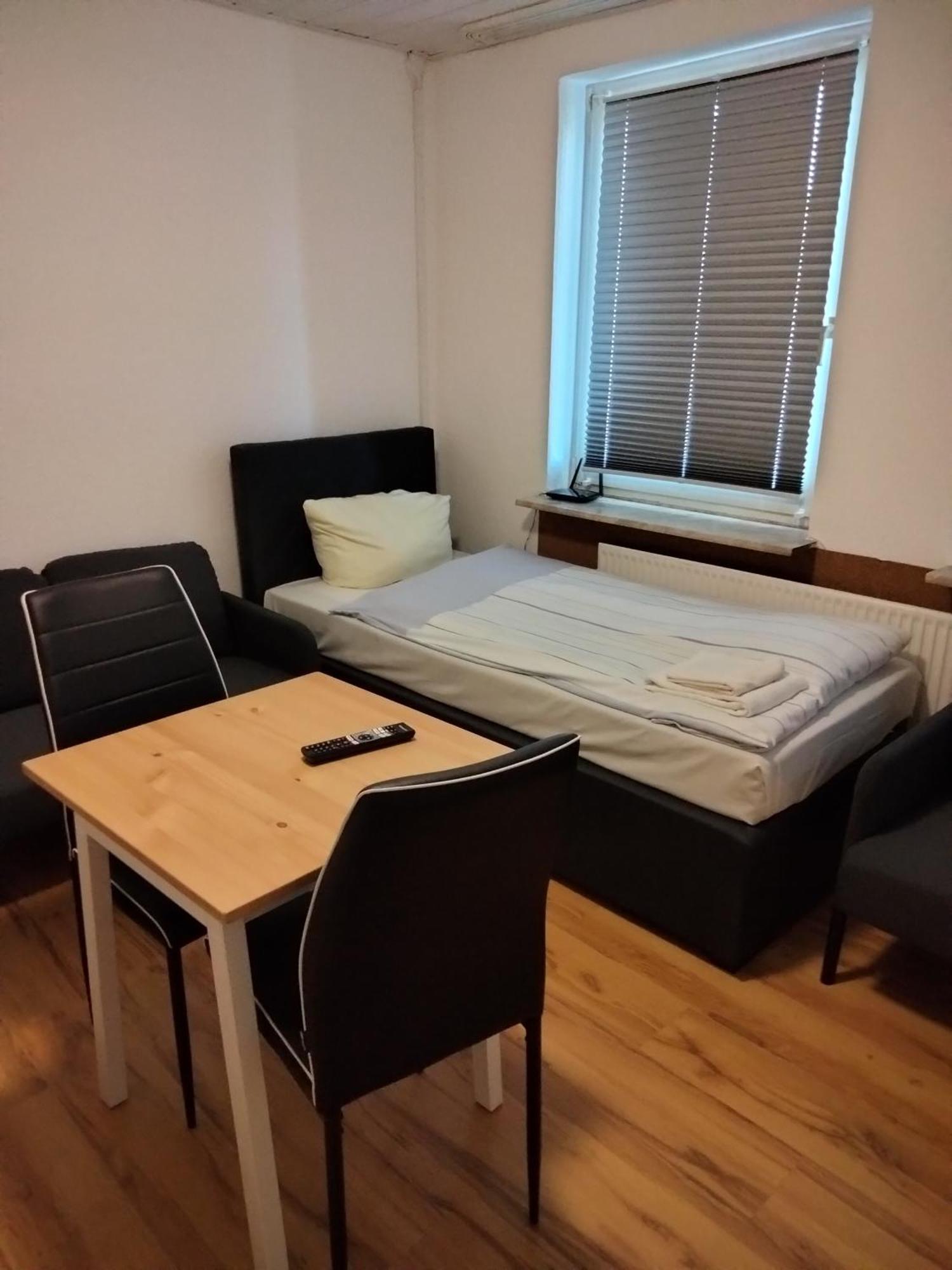 City Apartments Direkt Am Hauptbahnhof - Perfekt Fuer Pendler Und Monteure ノイミュンスター エクステリア 写真