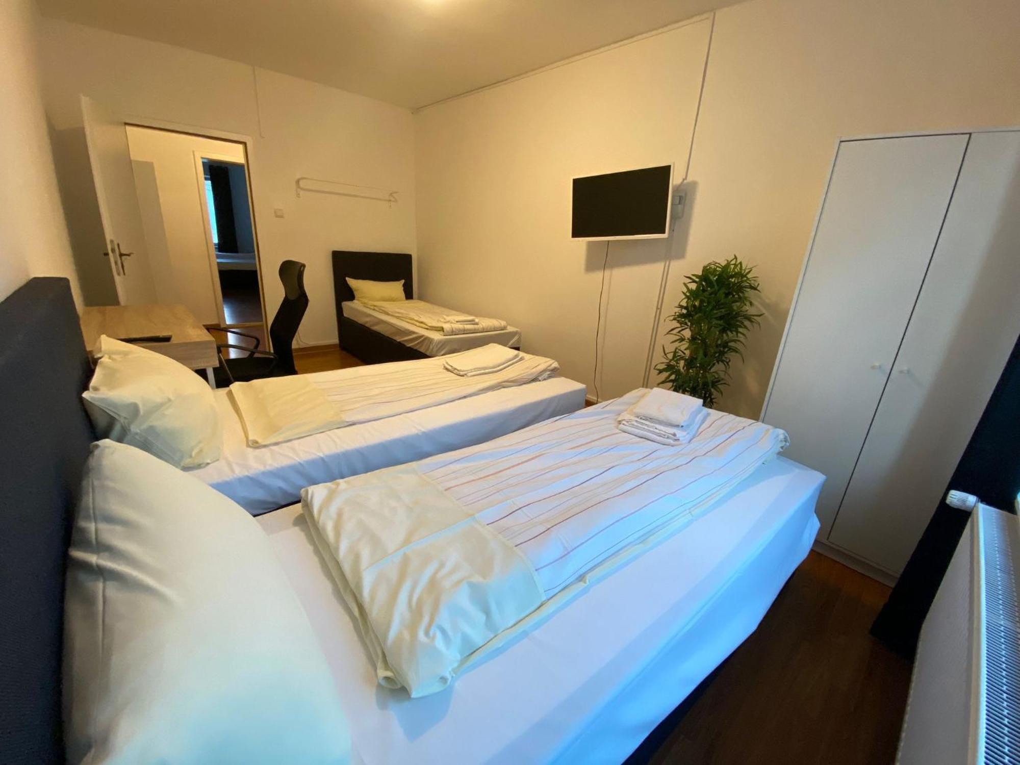 City Apartments Direkt Am Hauptbahnhof - Perfekt Fuer Pendler Und Monteure ノイミュンスター エクステリア 写真
