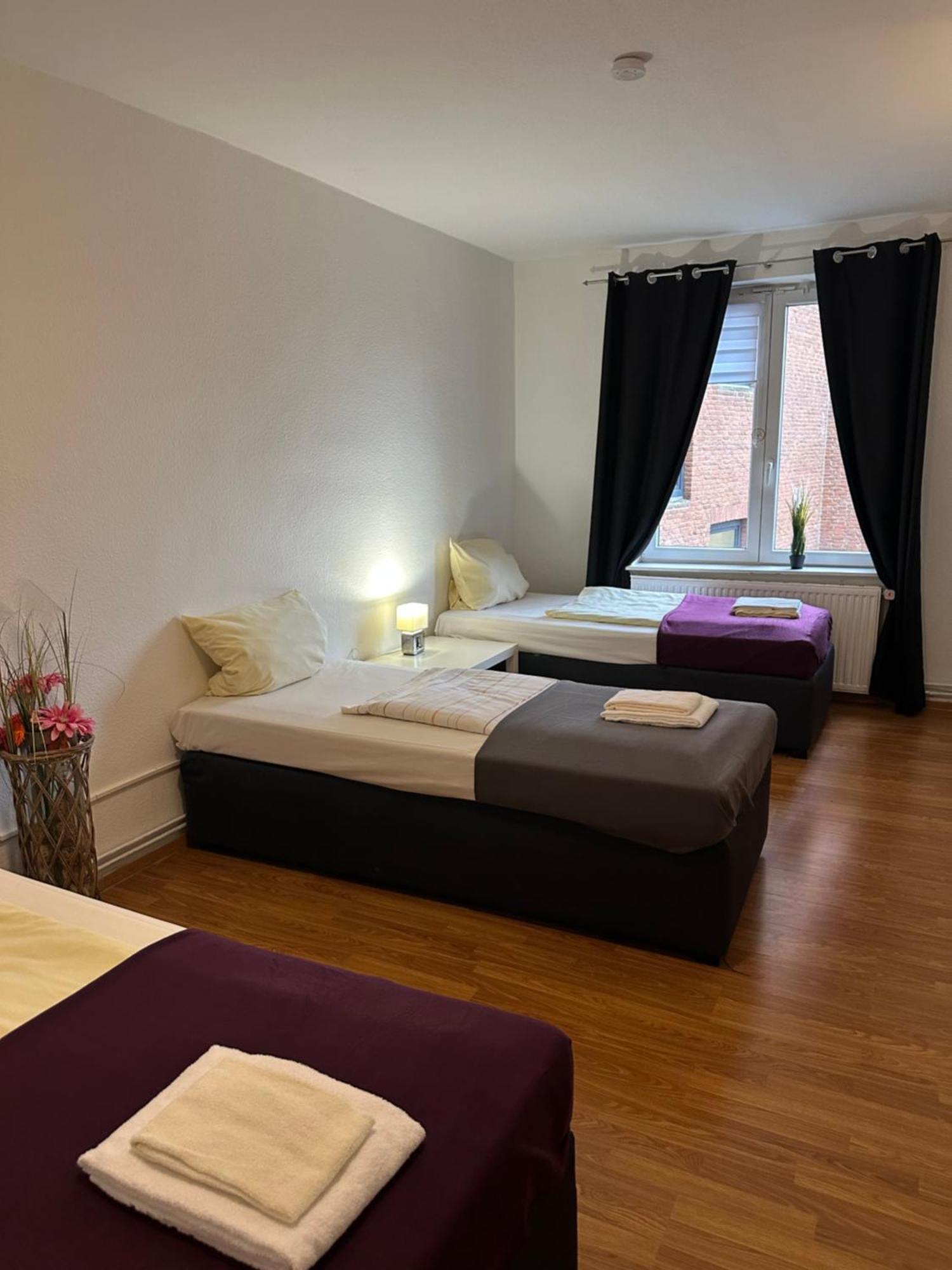City Apartments Direkt Am Hauptbahnhof - Perfekt Fuer Pendler Und Monteure ノイミュンスター エクステリア 写真
