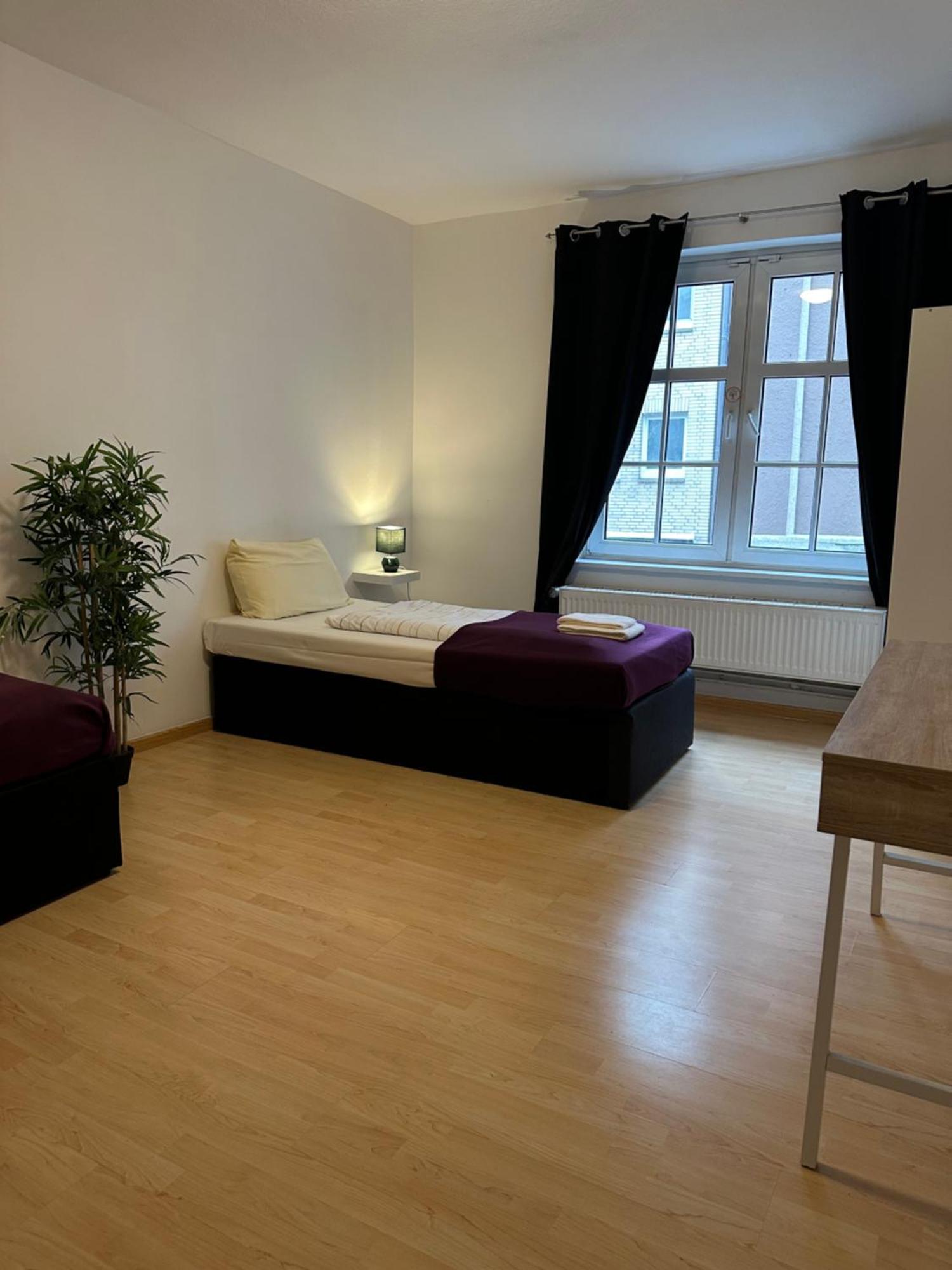 City Apartments Direkt Am Hauptbahnhof - Perfekt Fuer Pendler Und Monteure ノイミュンスター エクステリア 写真