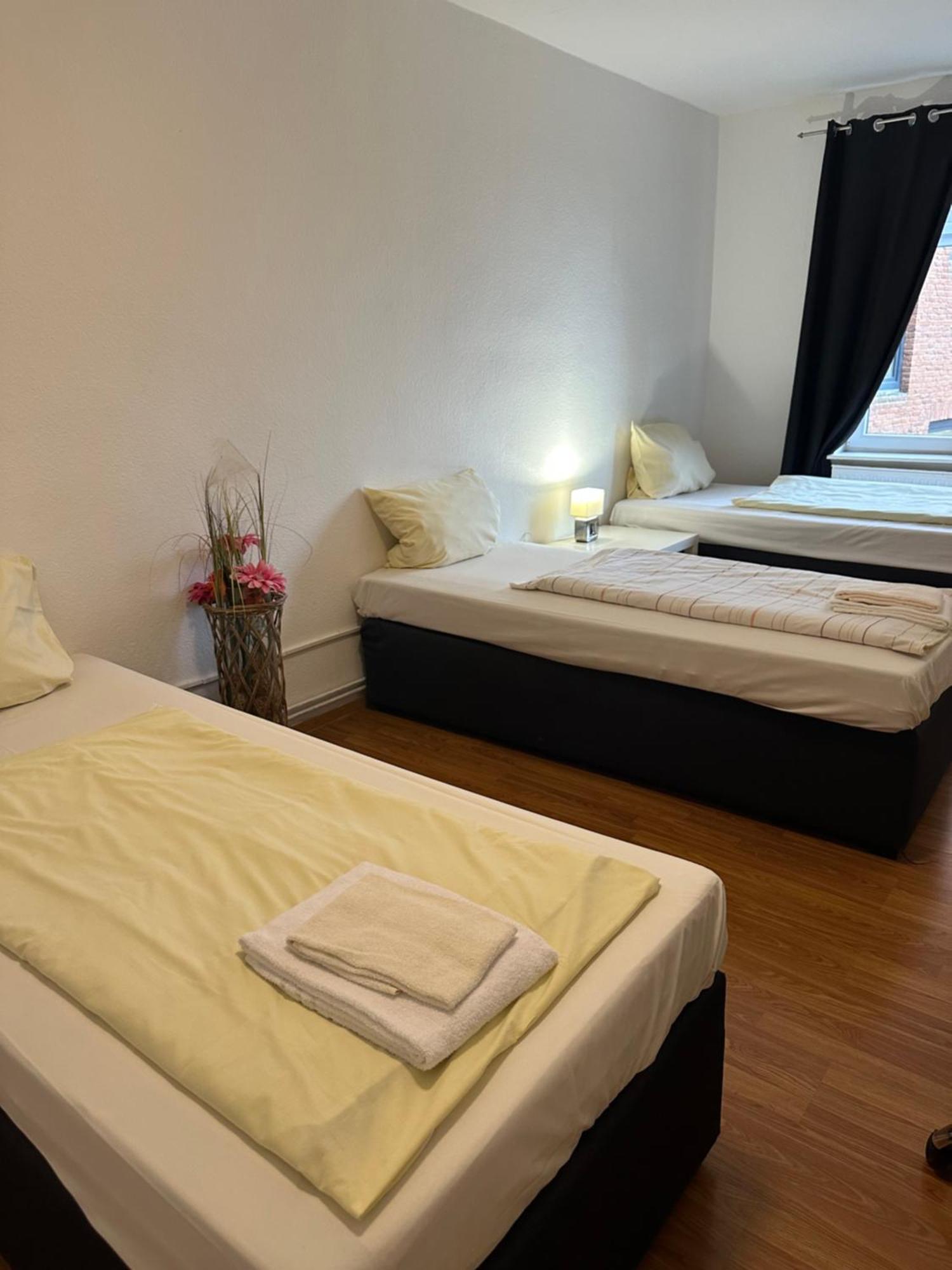City Apartments Direkt Am Hauptbahnhof - Perfekt Fuer Pendler Und Monteure ノイミュンスター エクステリア 写真