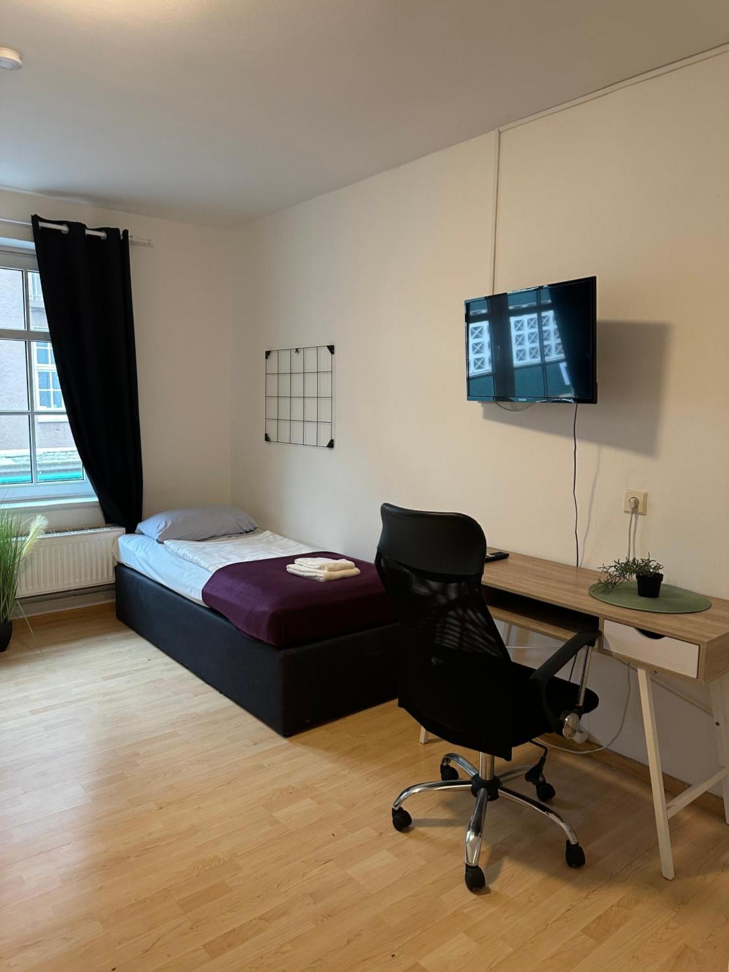 City Apartments Direkt Am Hauptbahnhof - Perfekt Fuer Pendler Und Monteure ノイミュンスター エクステリア 写真