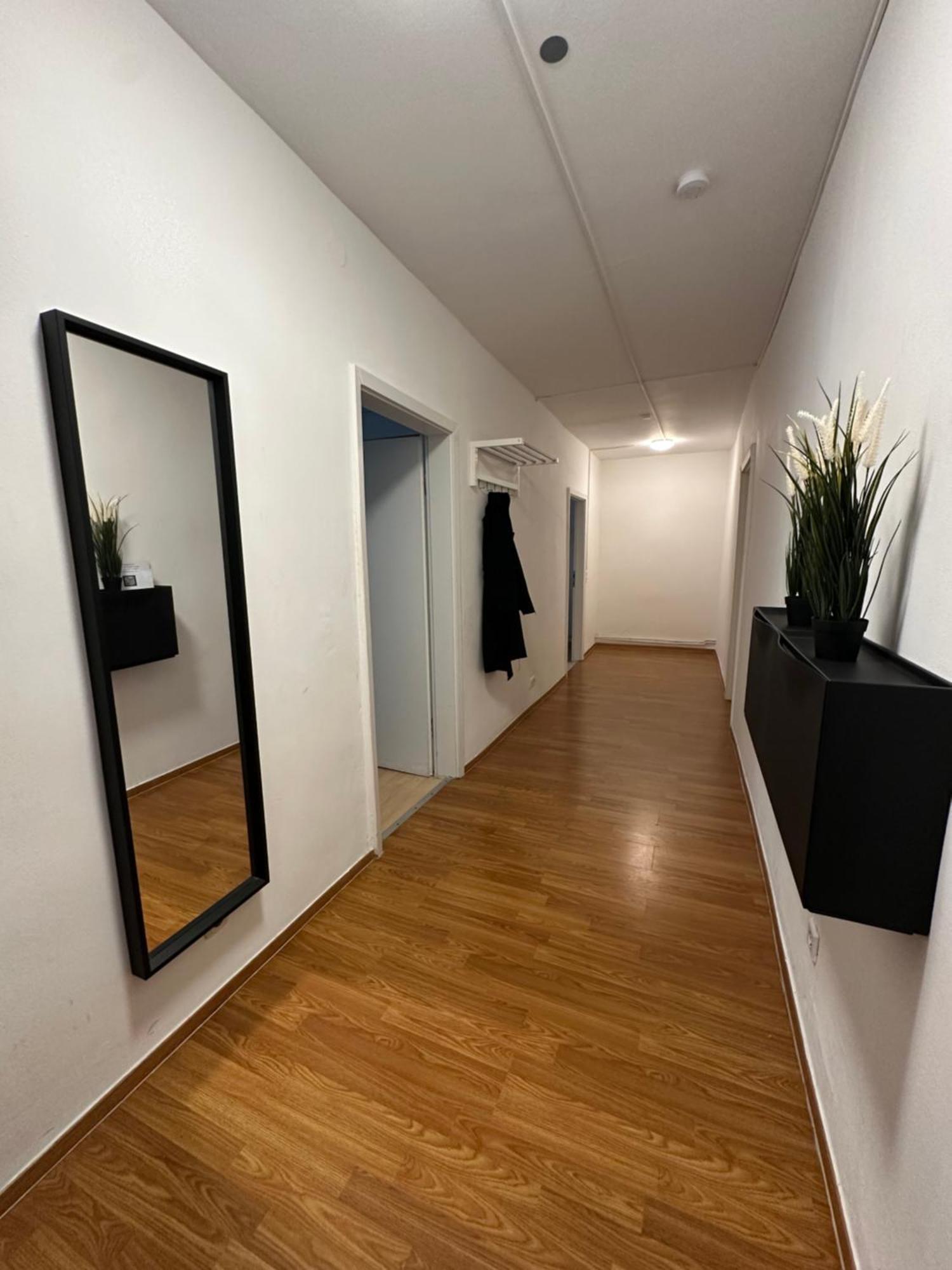 City Apartments Direkt Am Hauptbahnhof - Perfekt Fuer Pendler Und Monteure ノイミュンスター エクステリア 写真
