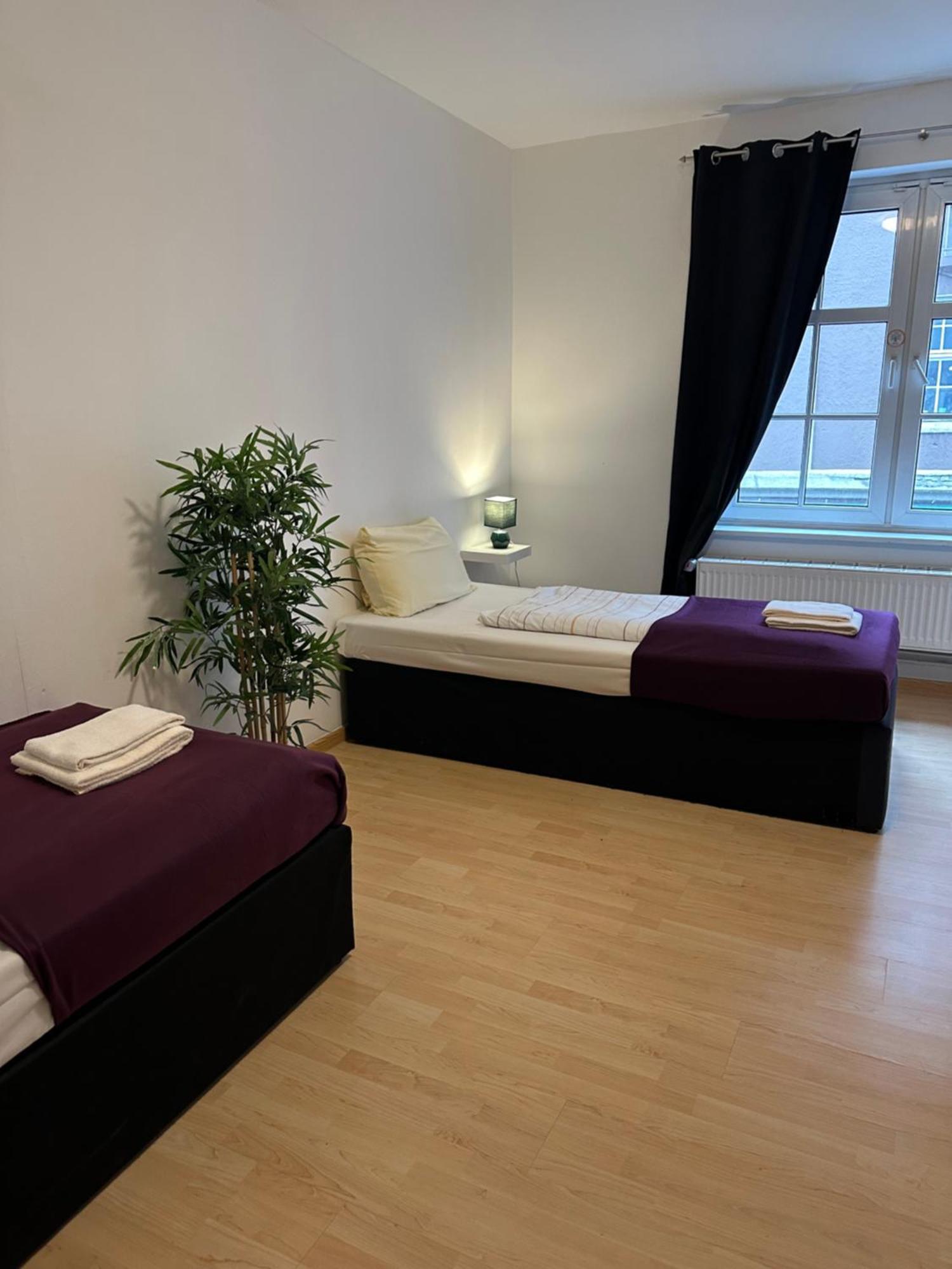 City Apartments Direkt Am Hauptbahnhof - Perfekt Fuer Pendler Und Monteure ノイミュンスター エクステリア 写真