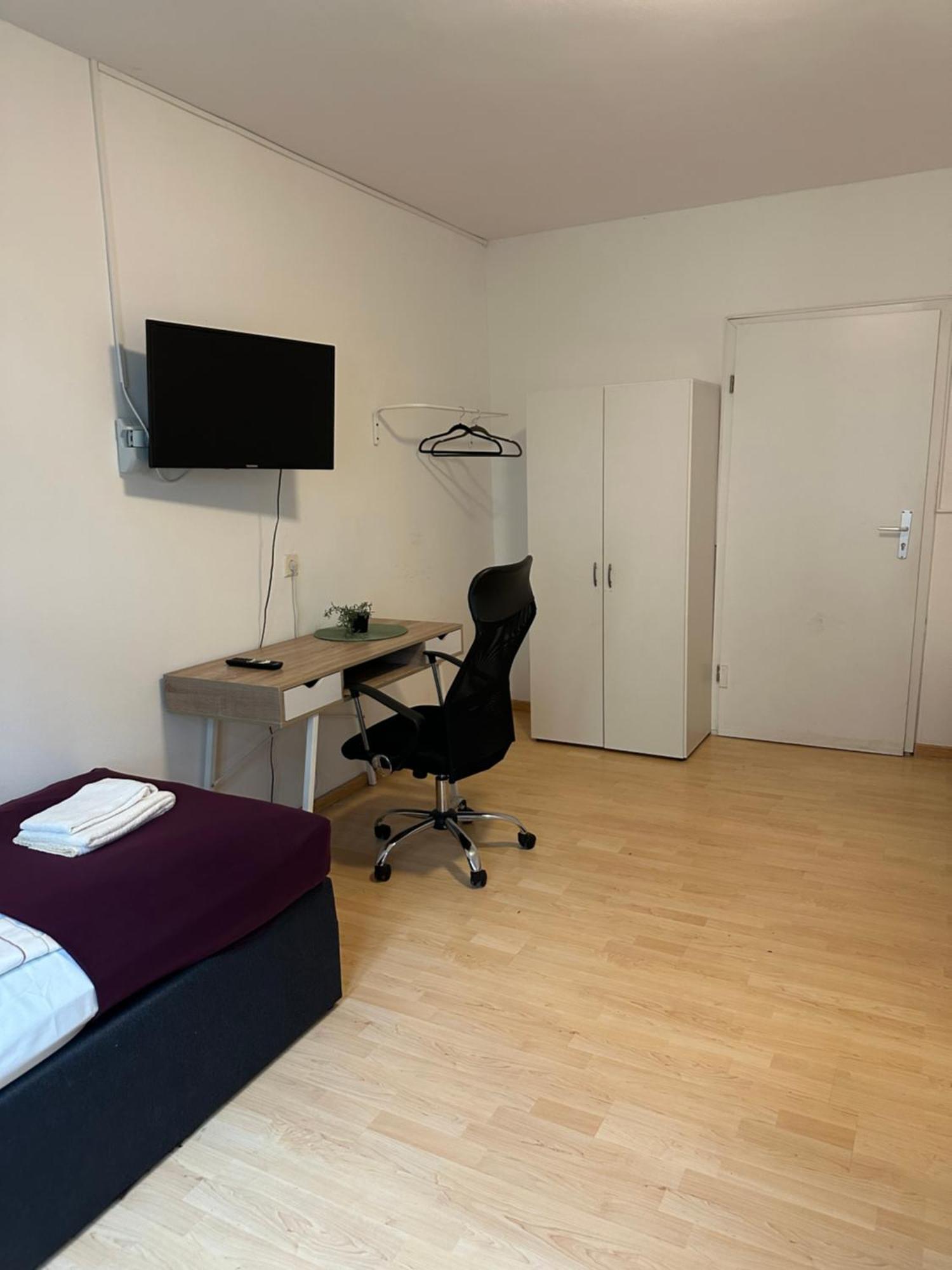 City Apartments Direkt Am Hauptbahnhof - Perfekt Fuer Pendler Und Monteure ノイミュンスター エクステリア 写真