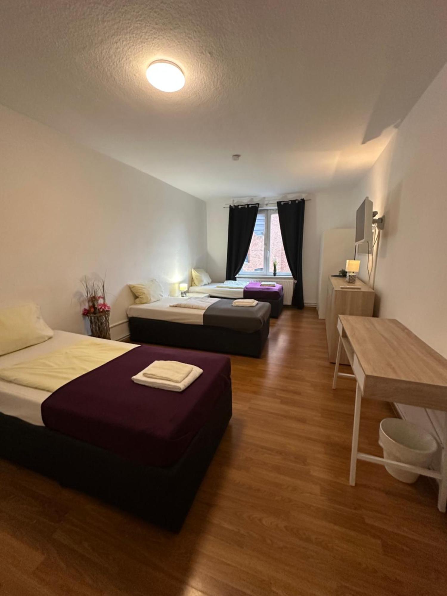 City Apartments Direkt Am Hauptbahnhof - Perfekt Fuer Pendler Und Monteure ノイミュンスター エクステリア 写真